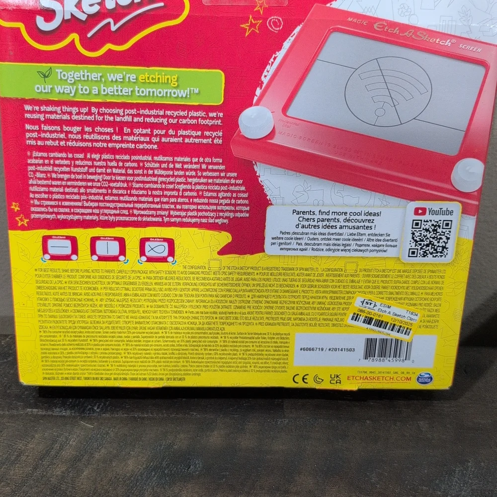 Etch A Sketch Magic Screen - Picture 2 of 2